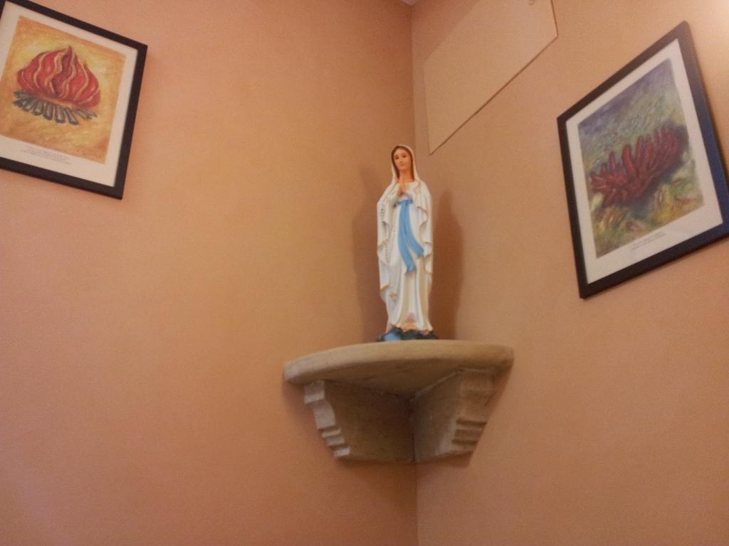 La Berceau De Bernadette Lourdes