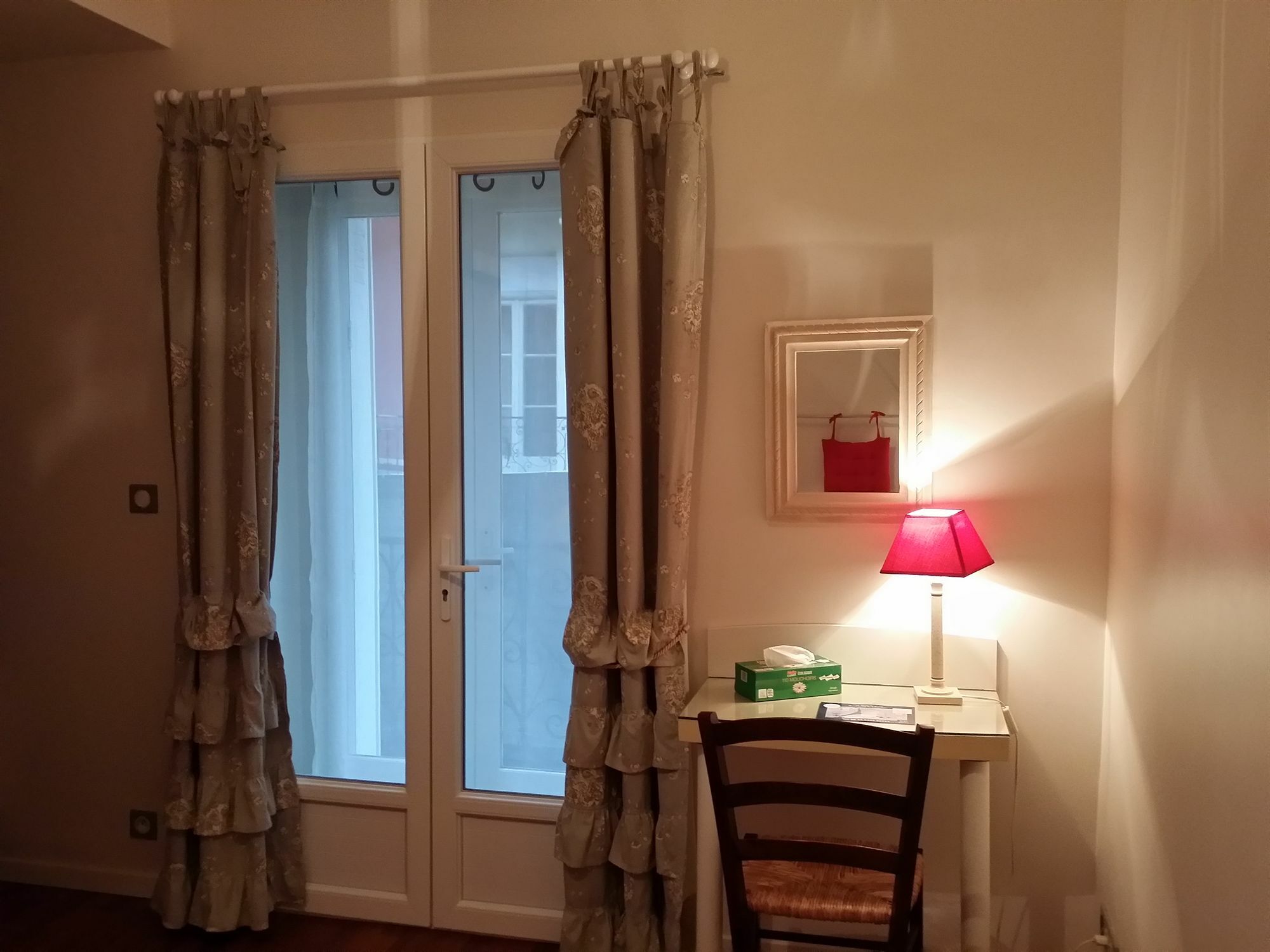 Au Berceau De Bernadette Bed & Breakfast Lourdes