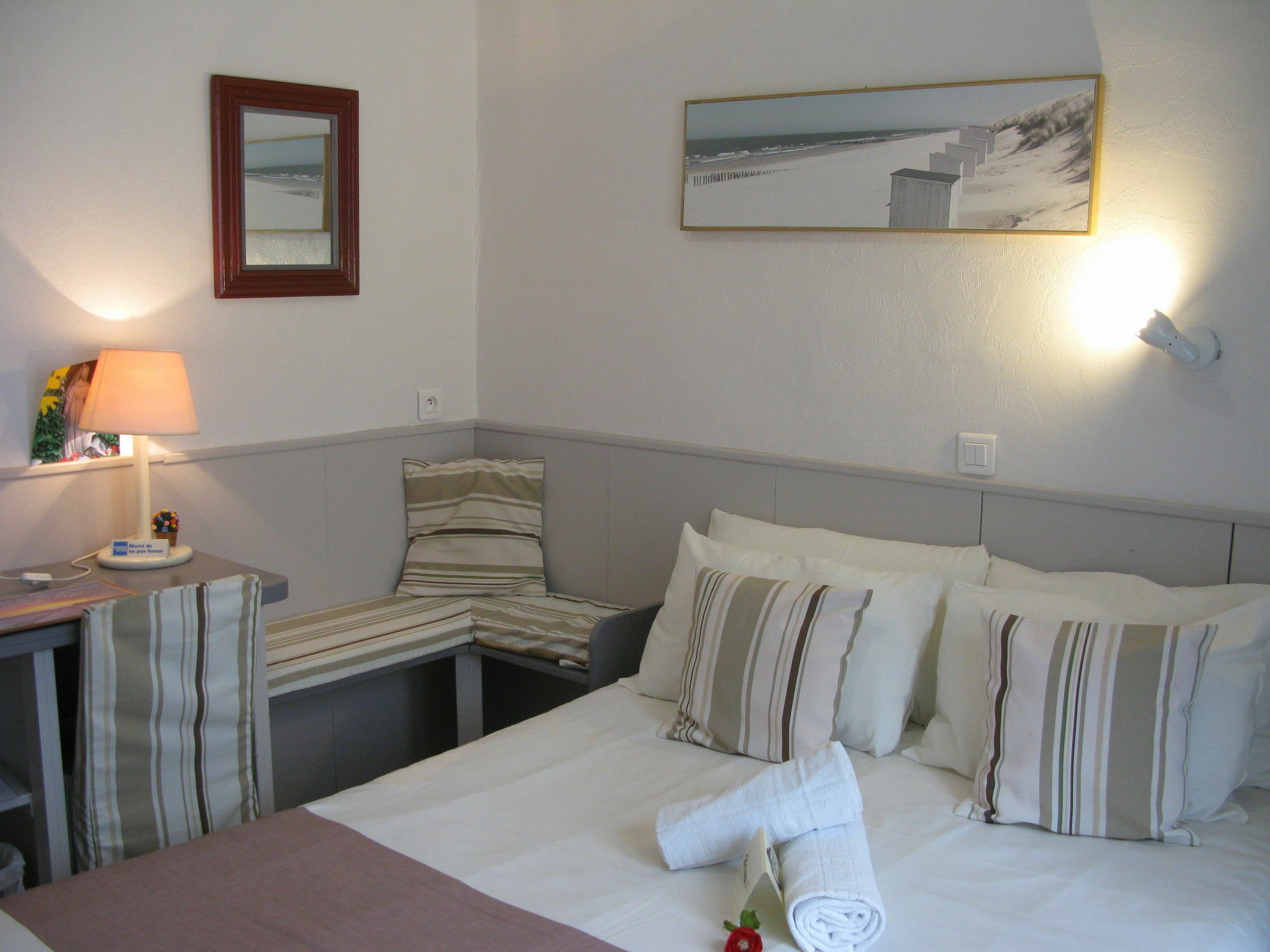 Au Berceau De Bernadette Bed & Breakfast 2*